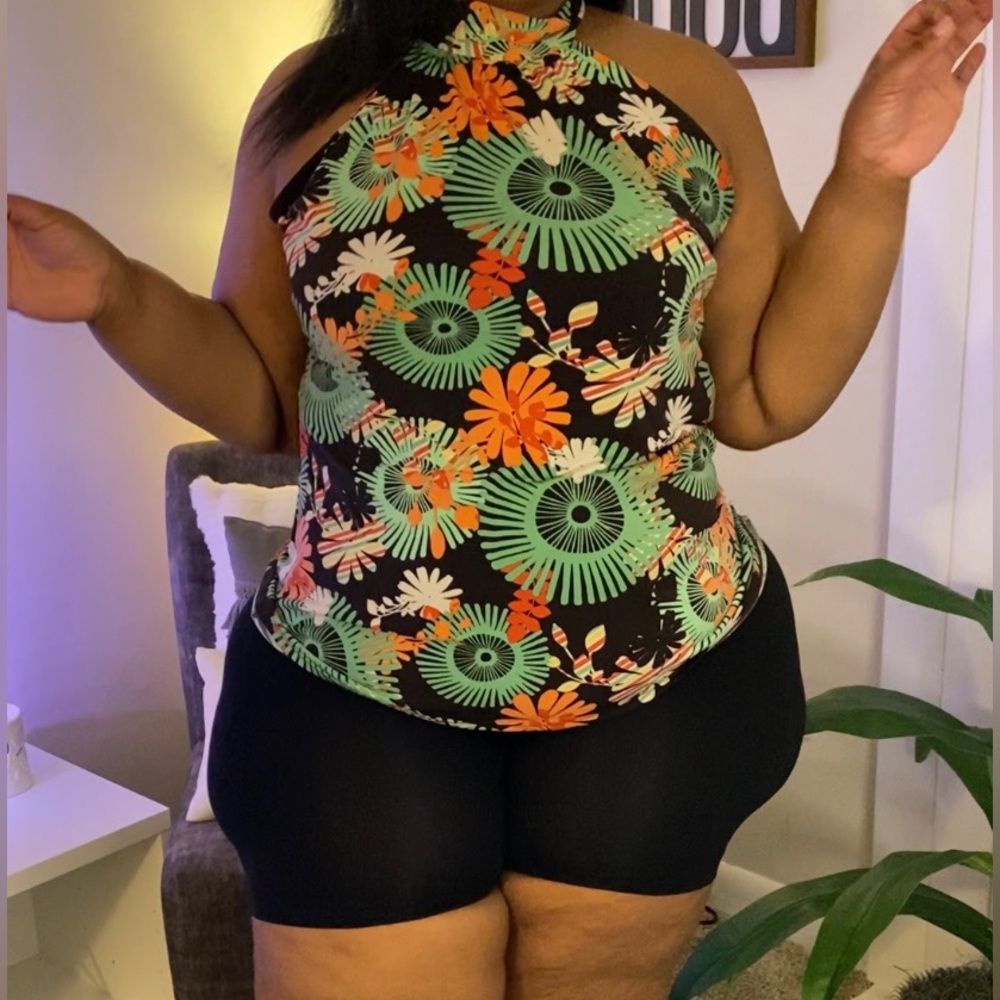 Eccentric Flower Halter Top - NY Collection (1X)